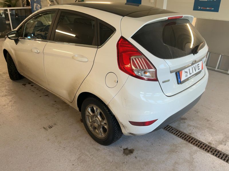 Ford Fiesta 1.0 EcoBoost Titanium — zdjęcie 3