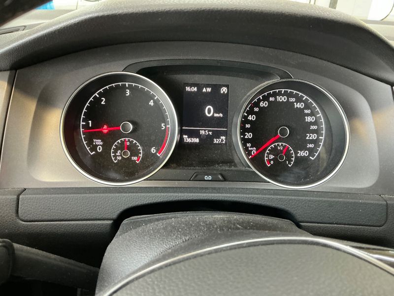 Volkswagen Golf VII 1.6 TDI Trendline BlueMotion Tech 2014 – снимка 18