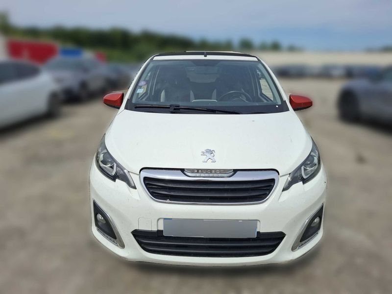 Peugeot 108 1.2 VTi Roland Garros — zdjęcie 7