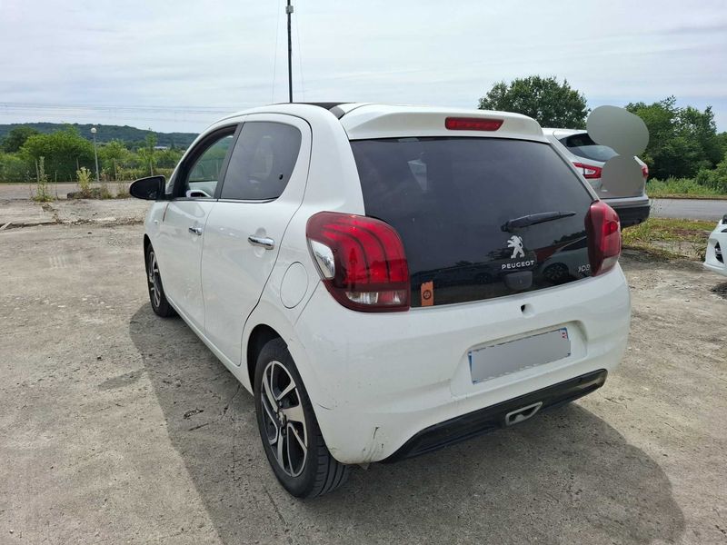 Peugeot 108 1.2 VTi Roland Garros — zdjęcie 3