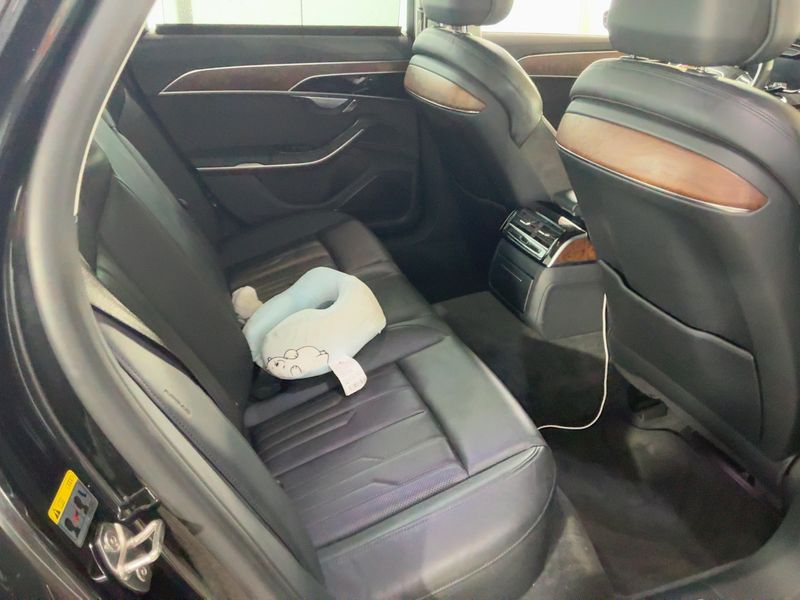 Audi A8 3.0 TFSI Mild-Hybrid 55 quattro — zdjęcie 14