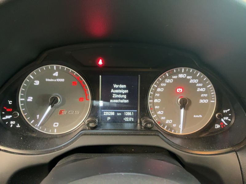 Audi SQ5 3.0 V6 TDI quattro — zdjęcie 13