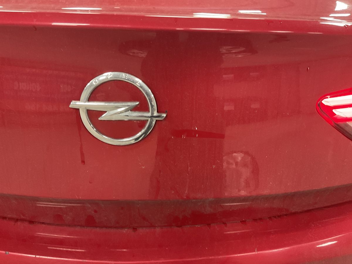 Opel Insignia 2021 — photo 38