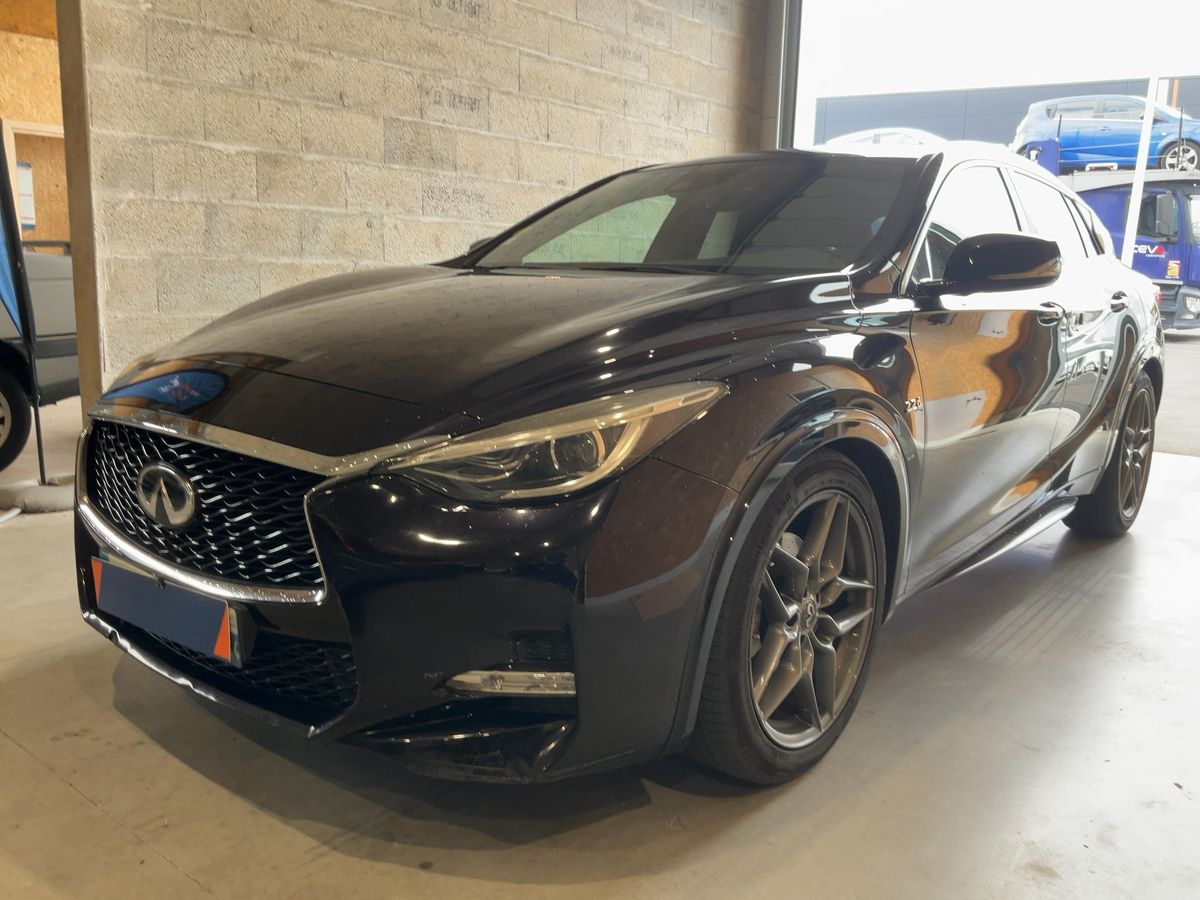 Infiniti Q30 2.2 Diesel Sport AWD