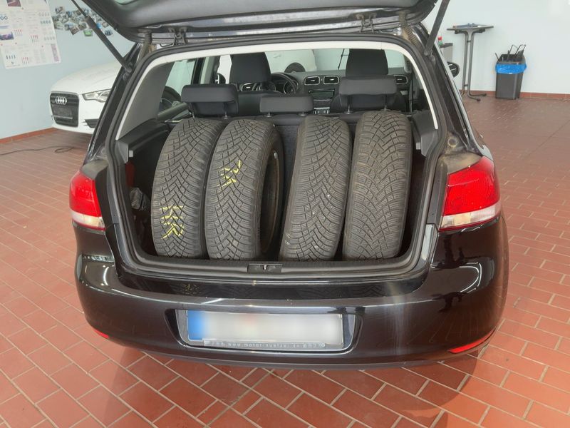 Volkswagen Golf VI 1.4 Trendline — zdjęcie 10