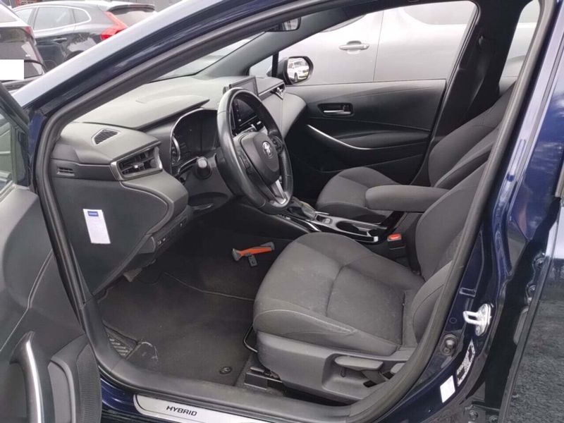 Toyota Corolla 1.8 Hybrid Business Edition — zdjęcie 6