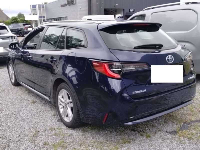 Toyota Corolla 1.8 Hybrid Business Edition — zdjęcie 2