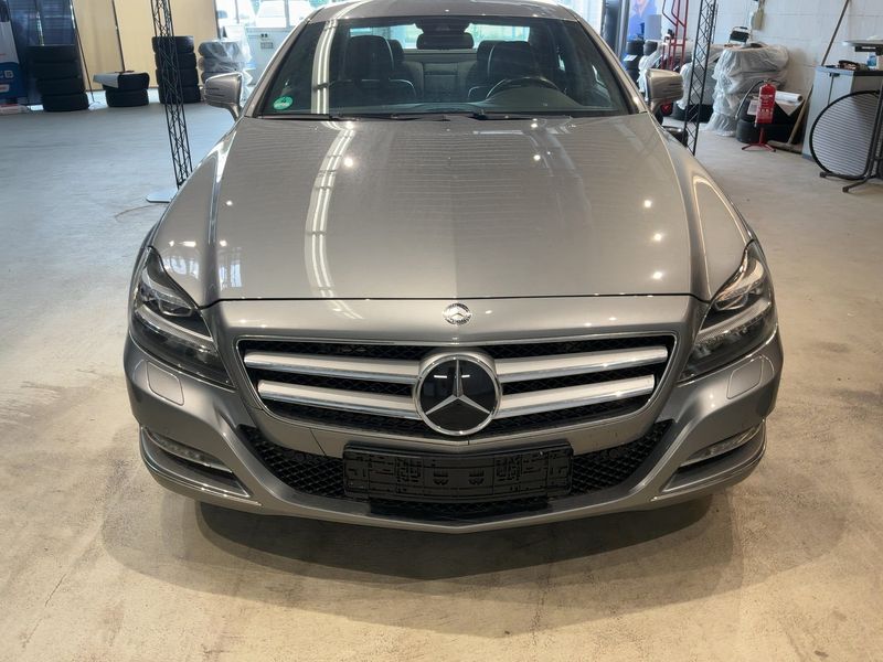 Mercedes-Benz CLS-Klasse CLS 350 d BlueEfficiency — zdjęcie 9