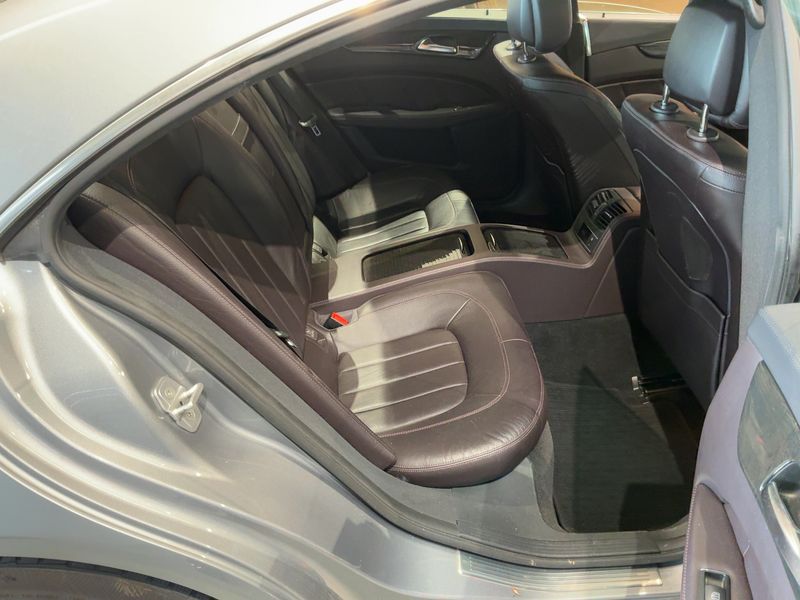 Mercedes-Benz CLS-Klasse CLS 350 d BlueEfficiency — zdjęcie 14