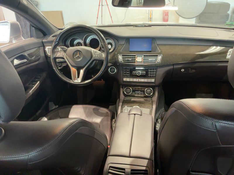 Mercedes-Benz CLS-Klasse CLS 350 d BlueEfficiency — zdjęcie 12