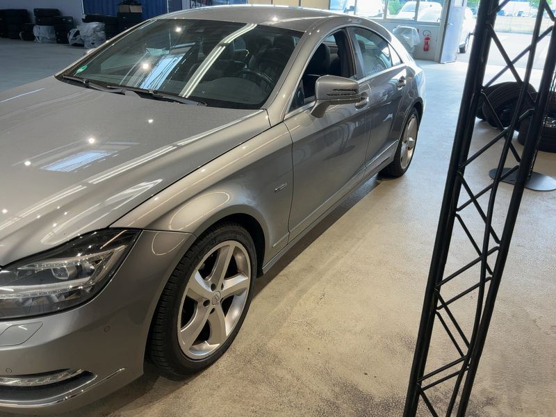 Mercedes-Benz CLS-Klasse CLS 350 d BlueEfficiency — zdjęcie 2