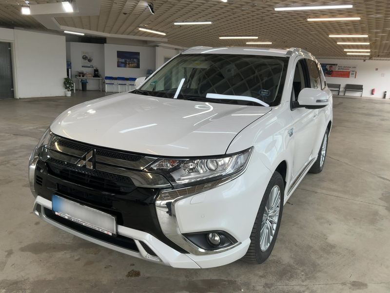 Mitsubishi Outlander 2.4 PHEV Spirit 4WD