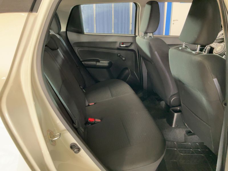 Suzuki Swift 1.2 DualJet Mild-Hybrid Avantage — zdjęcie 14