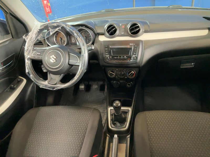 Suzuki Swift 1.2 DualJet Mild-Hybrid Avantage — zdjęcie 12