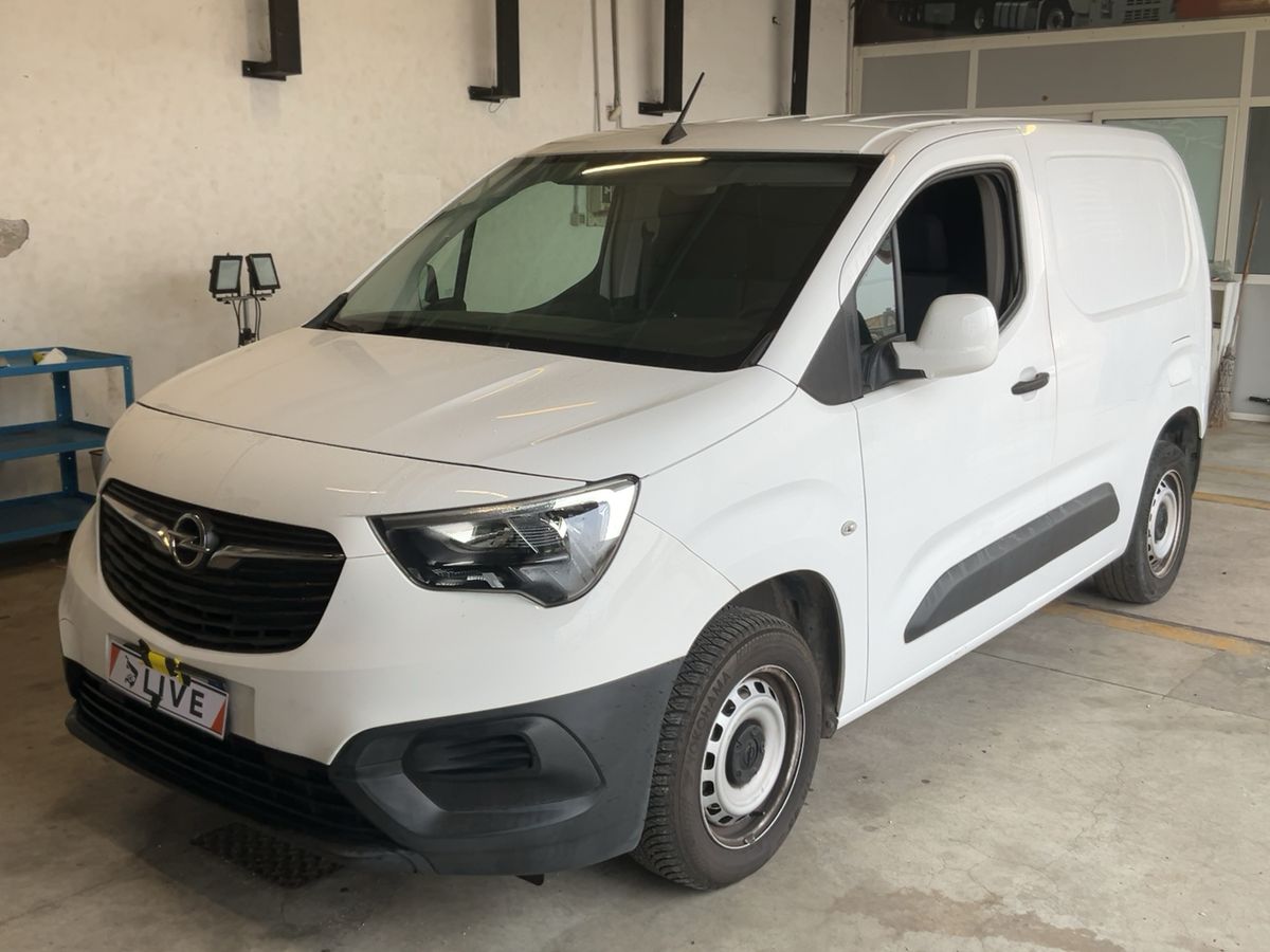 Opel Combo 1.2 Turbo Edition