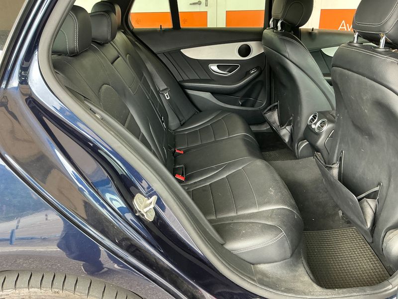 Mercedes-Benz C-Klasse C 220 d T BlueTEC AMG Line — zdjęcie 14