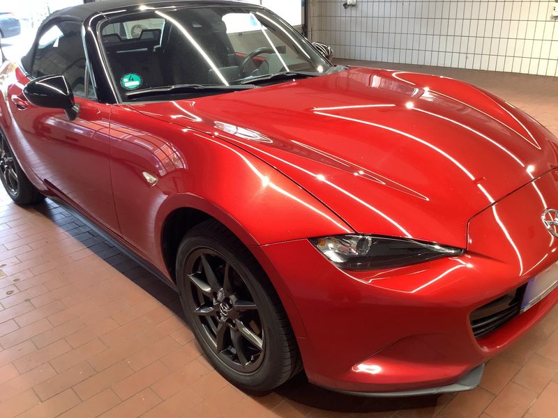 Mazda MX-5 1.5 Sports-Line — zdjęcie 8