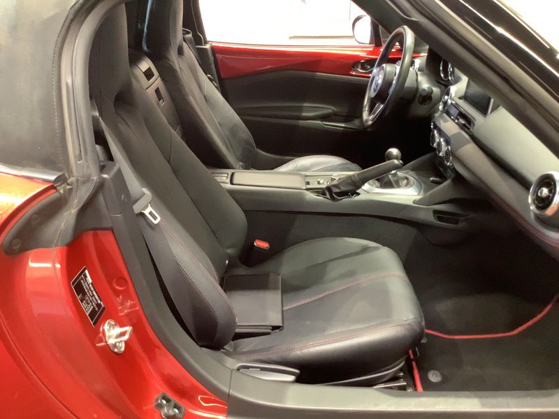 Mazda MX-5 1.5 Sports-Line — zdjęcie 11