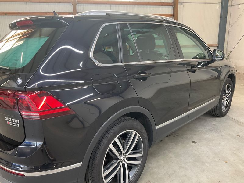 Volkswagen Tiguan 2.0 TDI Highline 4Motion BlueMotion Tech — zdjęcie 6