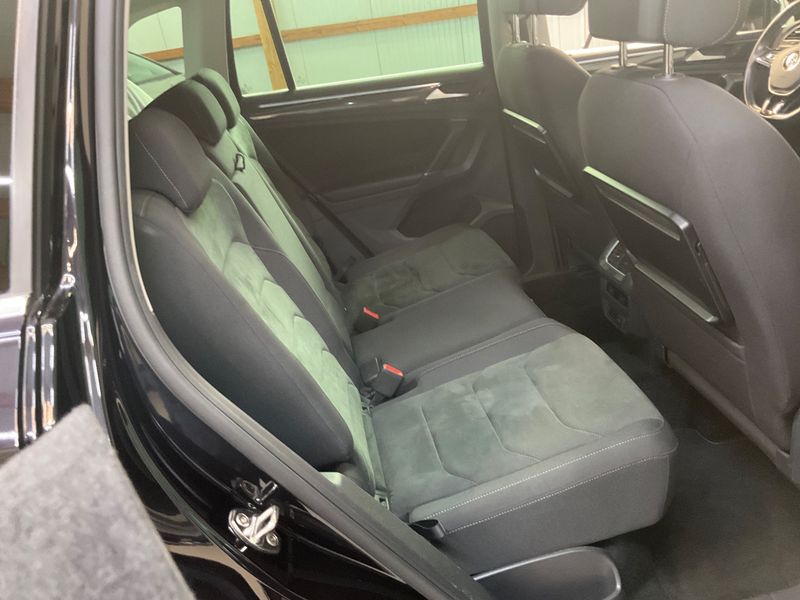 Volkswagen Tiguan 2.0 TDI Highline 4Motion BlueMotion Tech — zdjęcie 14