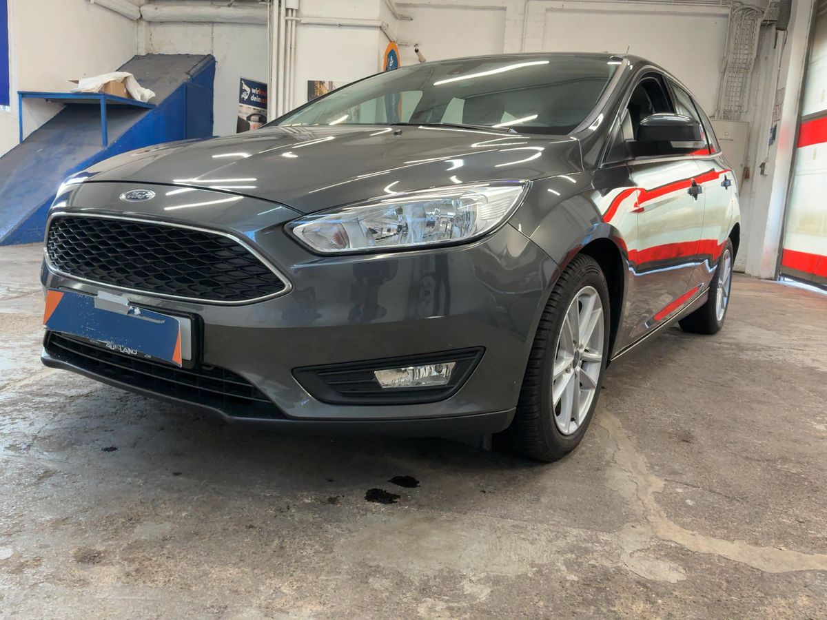 Ford Focus 1.6 Ti-VCT Business