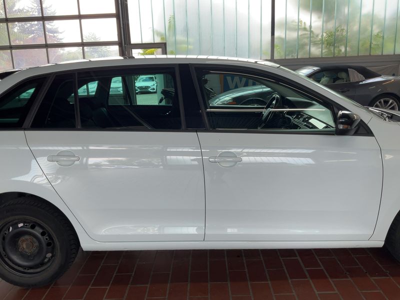 Skoda Rapid Spaceback 1.2 TSI Emotion Plus — zdjęcie 7