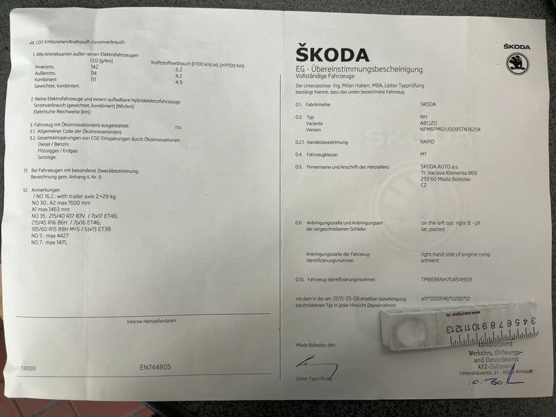 Skoda Rapid Spaceback 1.2 TSI Emotion Plus — zdjęcie 16