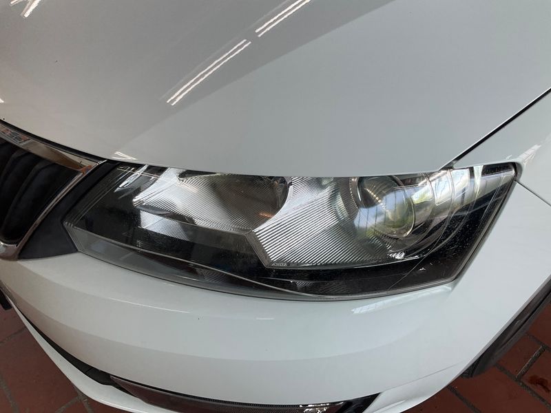 Skoda Rapid Spaceback 1.2 TSI Emotion Plus 2015 – снимка 56