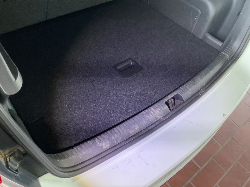 Skoda Rapid Spaceback 1.2 TSI Emotion Plus 2015 – снимка 37