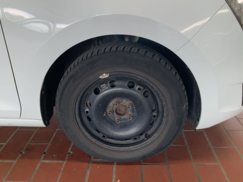 Skoda Rapid Spaceback 1.2 TSI Emotion Plus 2015 – снимка 11