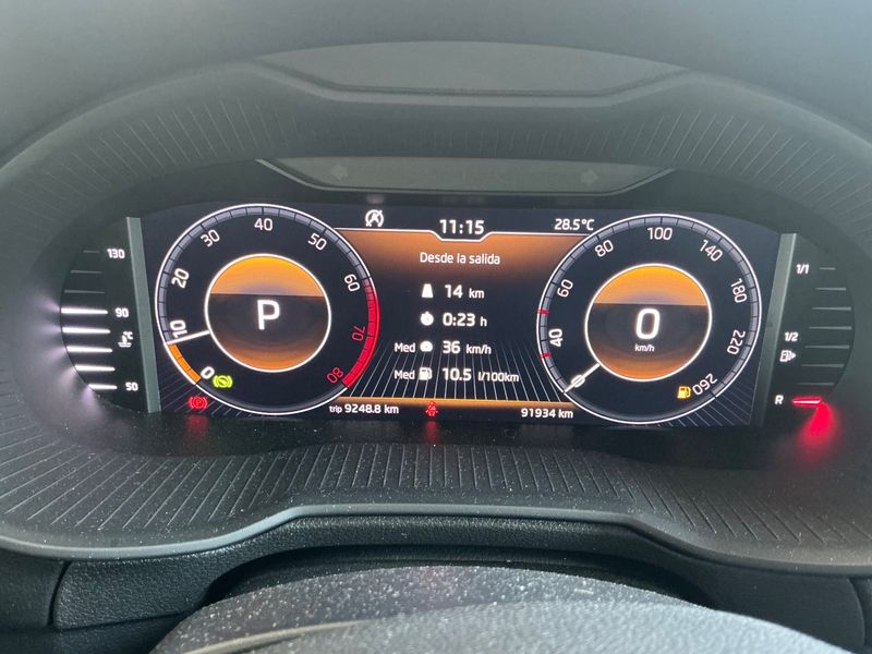 Skoda Octavia 2.0 TSI Scout 4x4 — zdjęcie 13