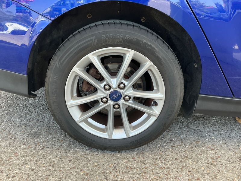 Ford Focus 1.5 TDCi Business 2016 – снимка 9