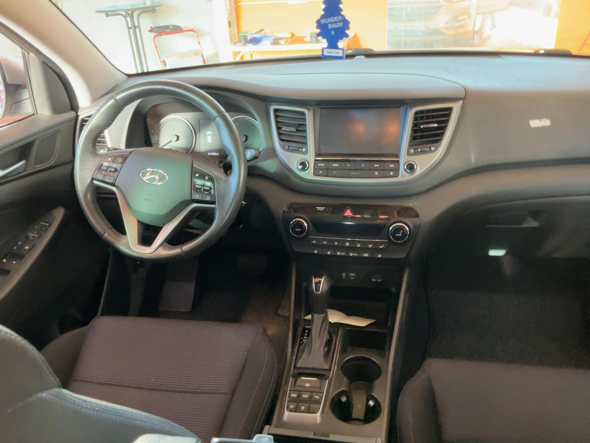 Hyundai Tucson 2017 — photo 19