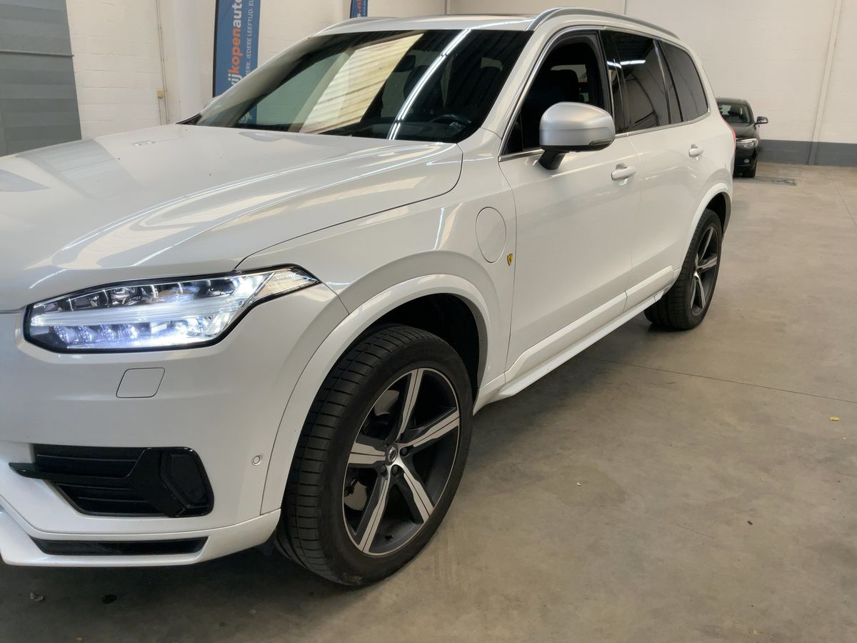 Volvo XC90 2.0 T6 Plug-in Hybrid R-Design AWD