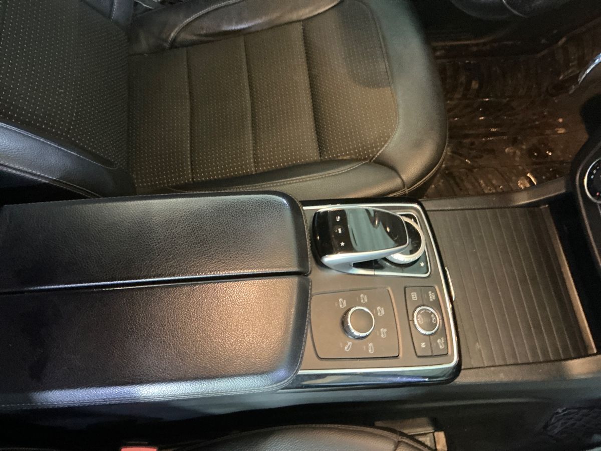 Mercedes-Benz GLE-Klasse 2018 — photo 29
