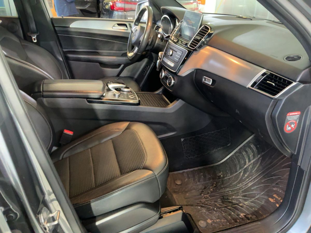 Mercedes-Benz GLE-Klasse 2018 — photo 17