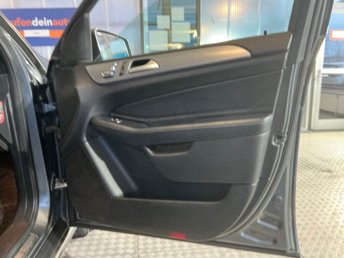 Mercedes-Benz GLE-Klasse 2018 — photo 26