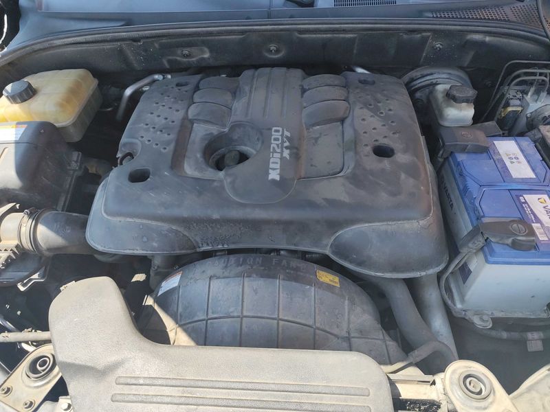 Ssangyong Kyron 2.0 200 Xdi Premium 4WD — zdjęcie 8