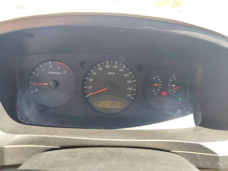 Ssangyong Kyron 2.0 200 Xdi Premium 4WD — zdjęcie 12