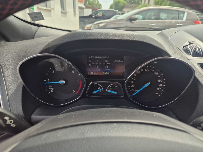 Ford Kuga 2.0 TDCi ST-Line — zdjęcie 12