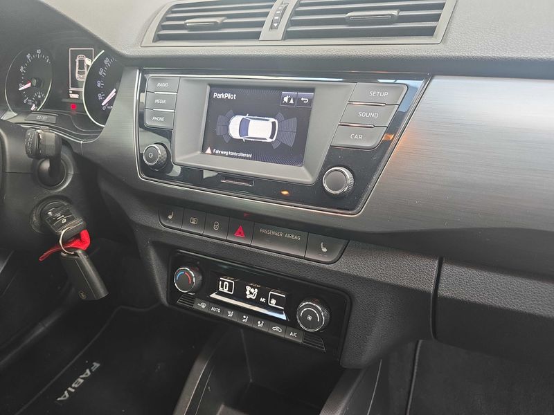 Skoda Fabia 1.2 TSI Joy — zdjęcie 16