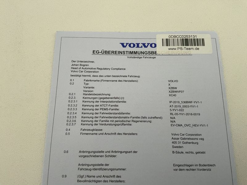 Volvo XC40 1.5 T5 Recharge Plug-in Hybrid Inscription Expression 2WD — zdjęcie 16