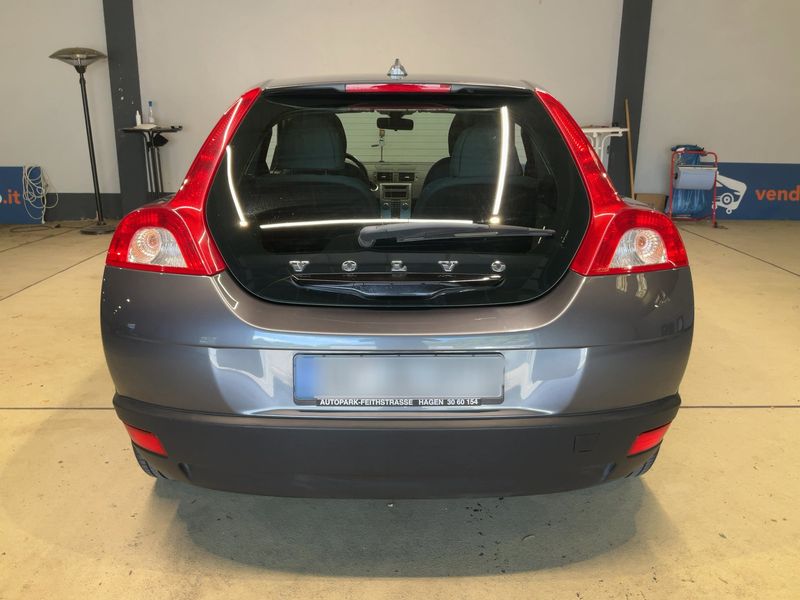 Volvo C30 1.8 Kinetic — zdjęcie 5