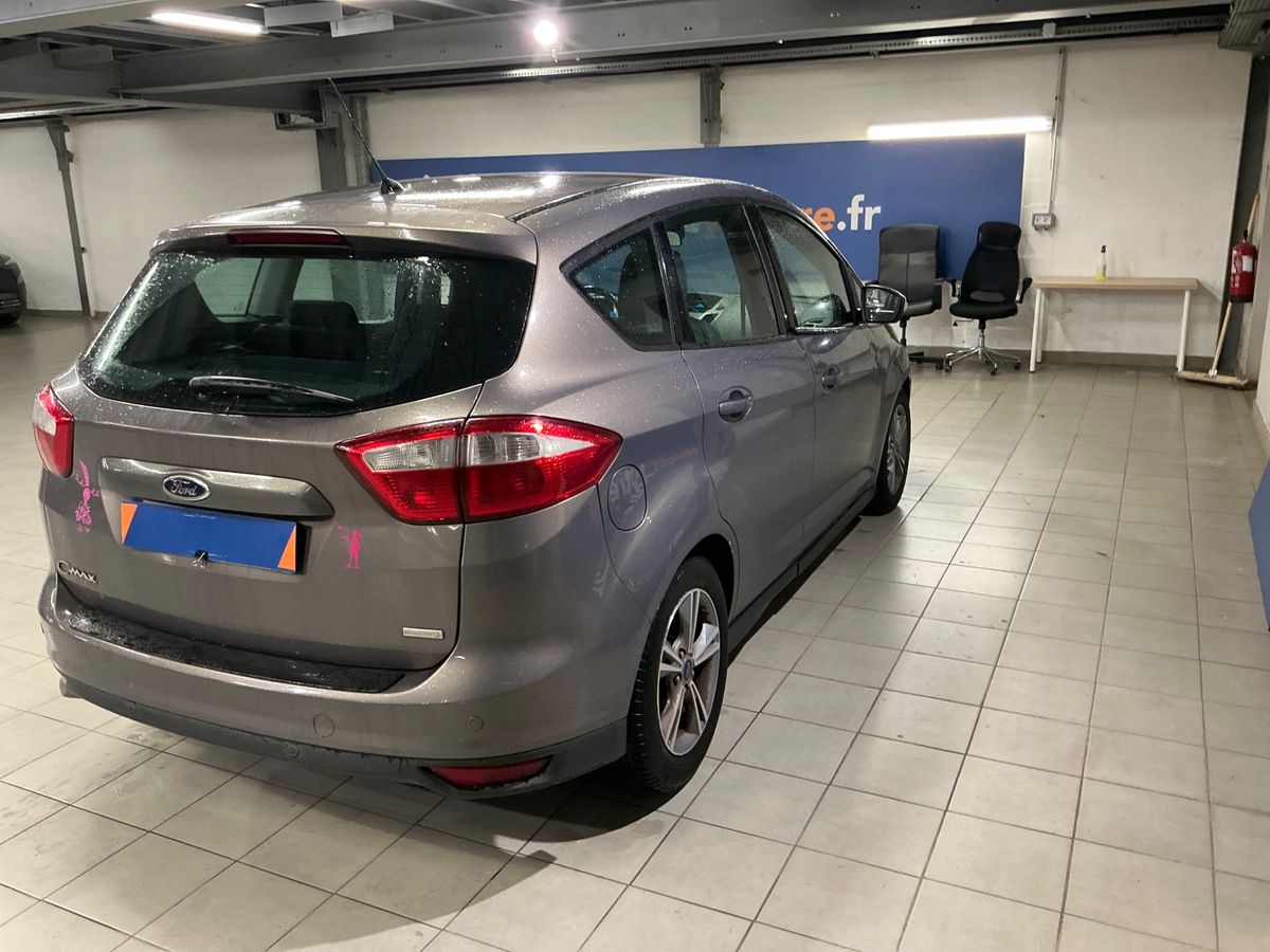 Ford C-Max 2015 — photo 1