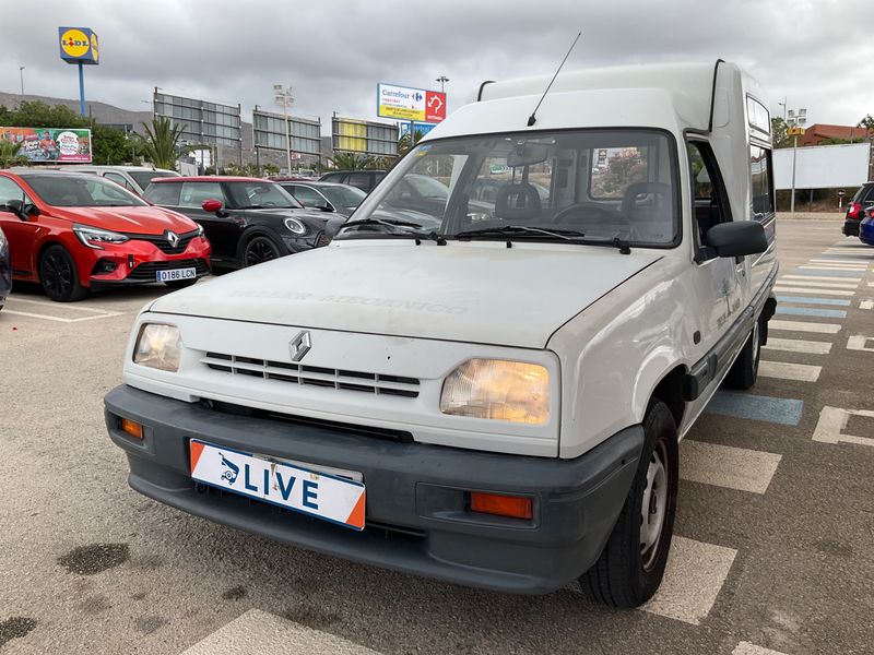 Citroen C15 1.4 E Familiale — zdjęcie 1