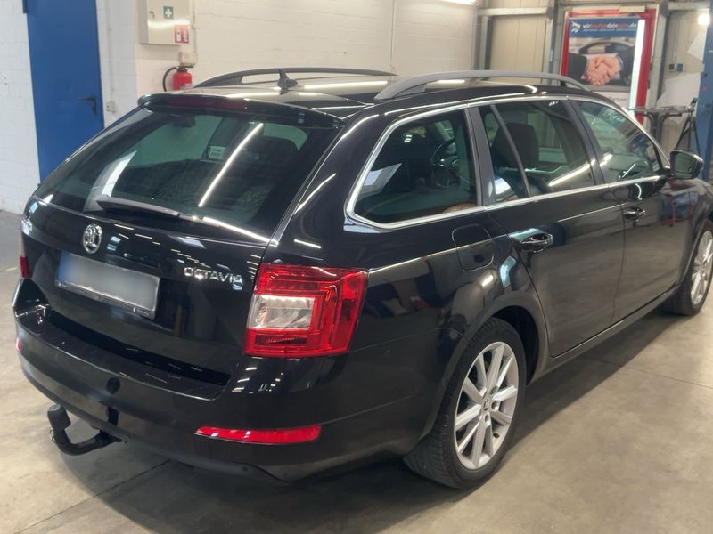 Skoda Octavia 1.4 TSI Elegance — zdjęcie 6