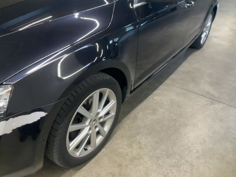 Skoda Octavia 1.4 TSI Elegance — zdjęcie 2