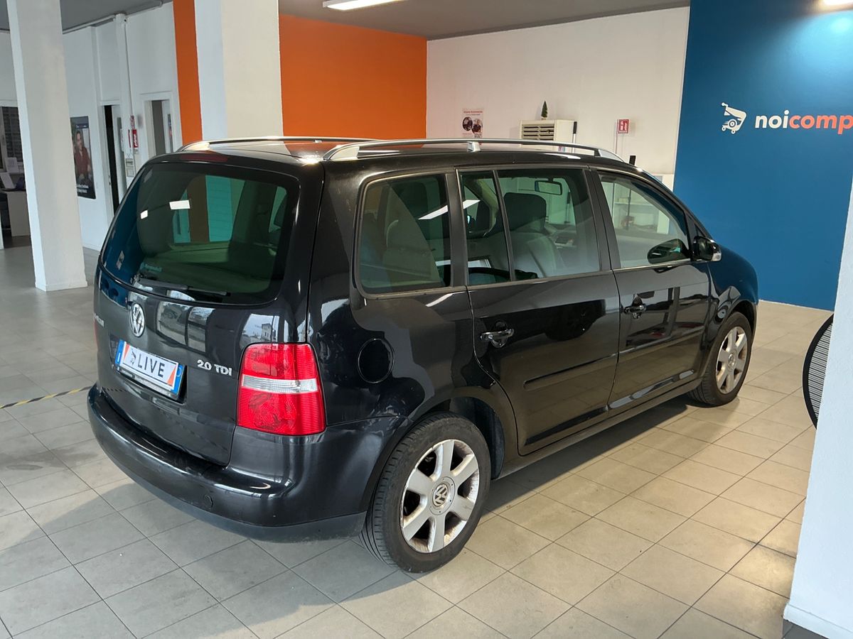Volkswagen Touran d'occasion