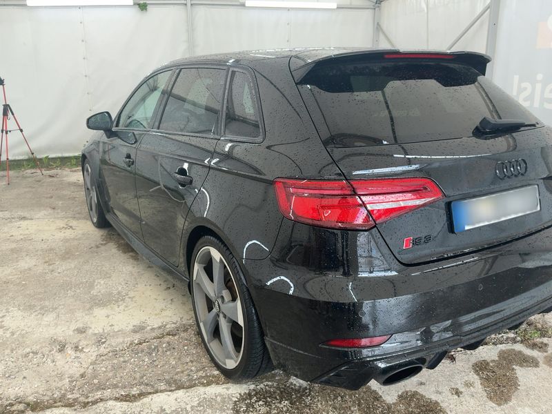 Audi RS 3 Sportback 2.5 TFSI quattro — zdjęcie 3