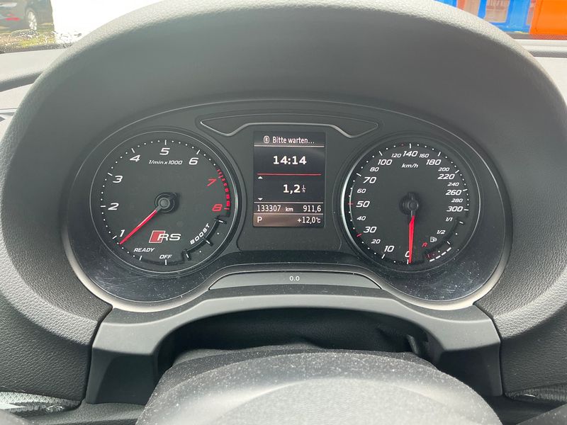 Audi RS 3 Sportback 2.5 TFSI quattro — zdjęcie 13
